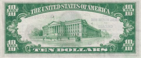 Use the arrows or slide the photo to see more