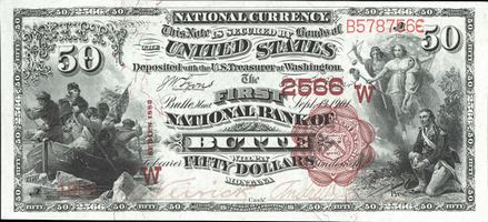 Use the arrows or slide the photo to see more