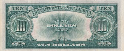 Use the arrows or slide the photo to see more